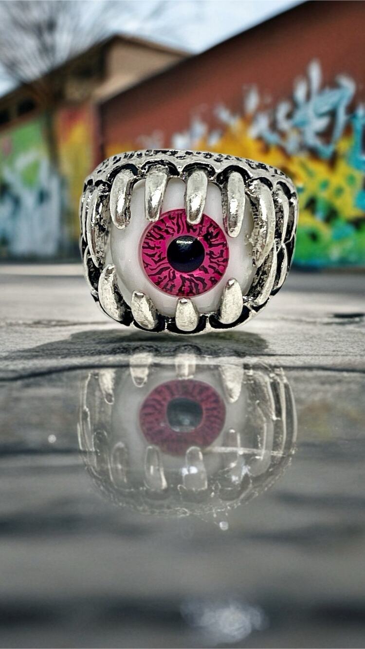 Unisex Eyeball Monster Ring Size 6.75 Pink Eye Gothic Horror Statement Ring